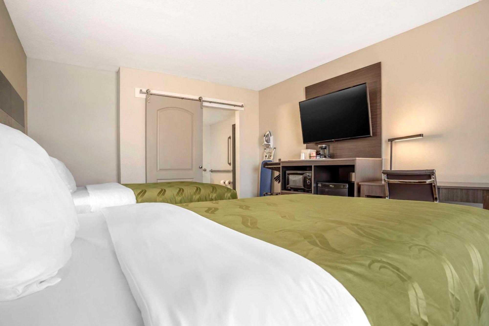 Quality Inn & Conference Center Panama City Eksteriør bilde